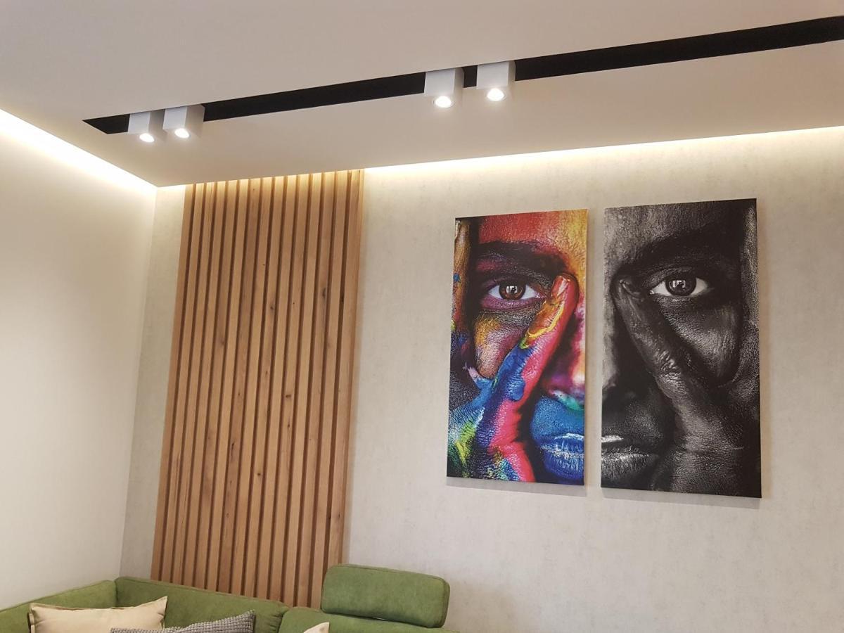 Tesla 3 Apartment Novi Sad Exteriör bild