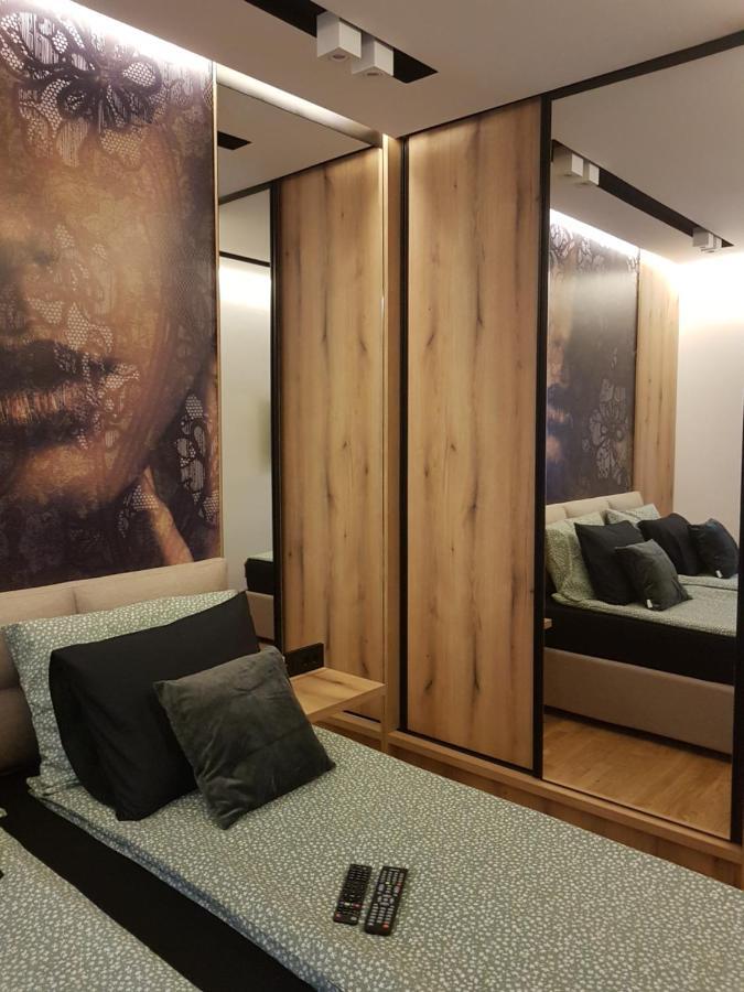 Tesla 3 Apartment Novi Sad Exteriör bild