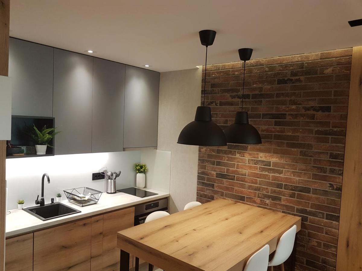 Tesla 3 Apartment Novi Sad Exteriör bild