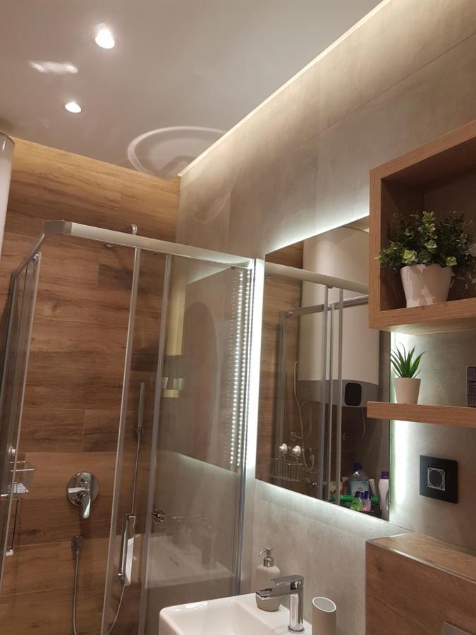 Tesla 3 Apartment Novi Sad Exteriör bild