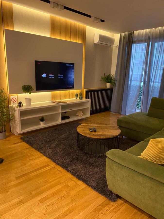 Tesla 3 Apartment Novi Sad Exteriör bild